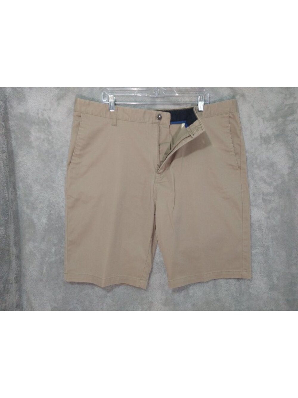 Volcom Shorts Mens 40 Beige Vmonty Chino High Rise Flat Front Skater Stretch